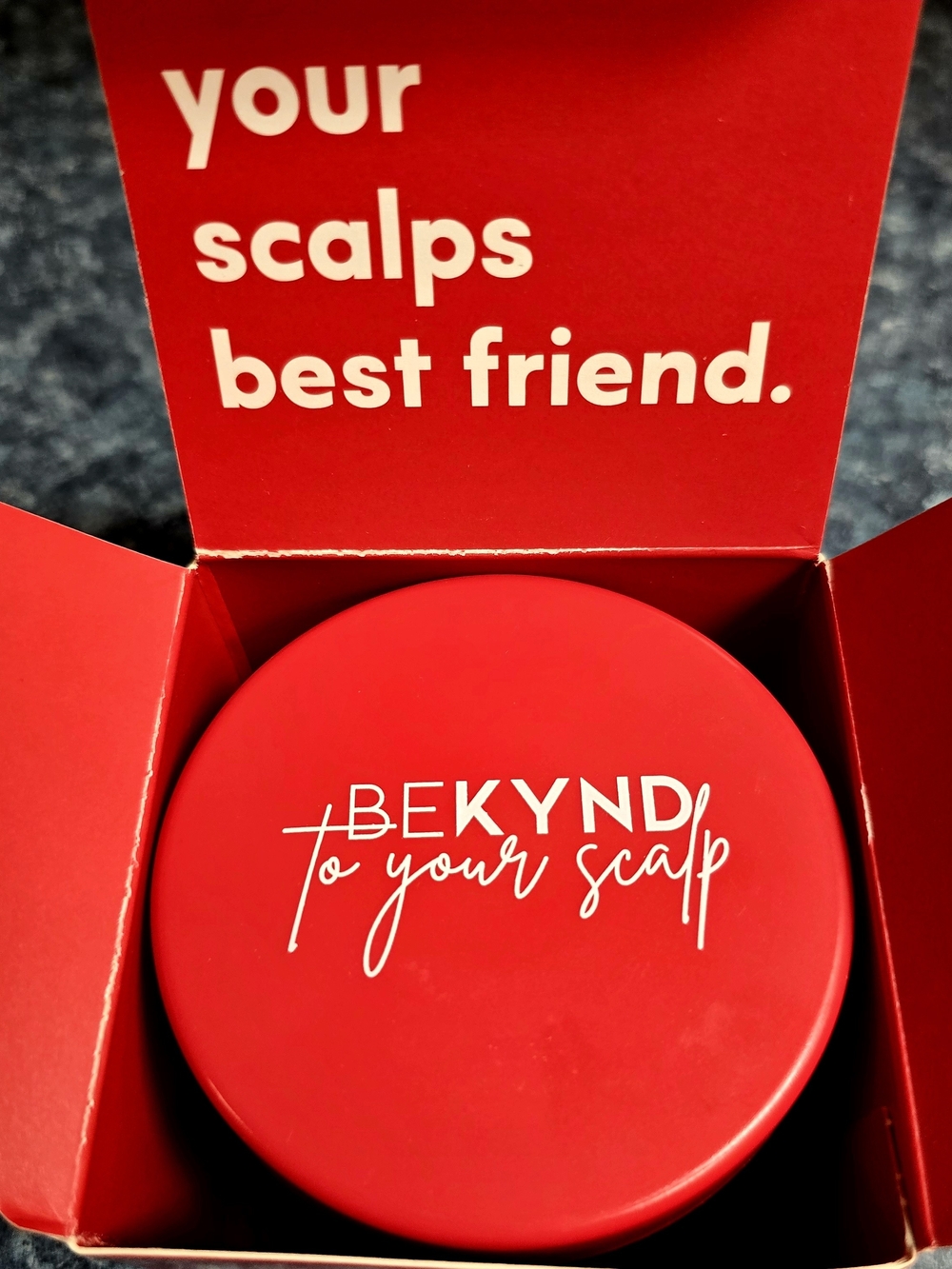 BEKYND Scalp Scrub - Exfoliating Scalp Treatment - Picture 2 of 7